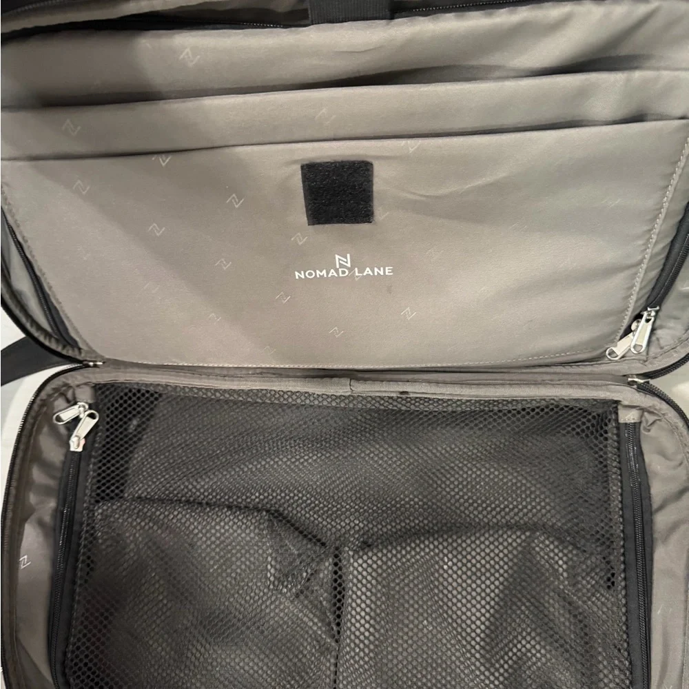Nomad Lane Carry-On Luggage Duffel Bag Black Like New